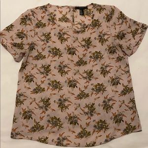 5/$30 Mauve Floral Top
